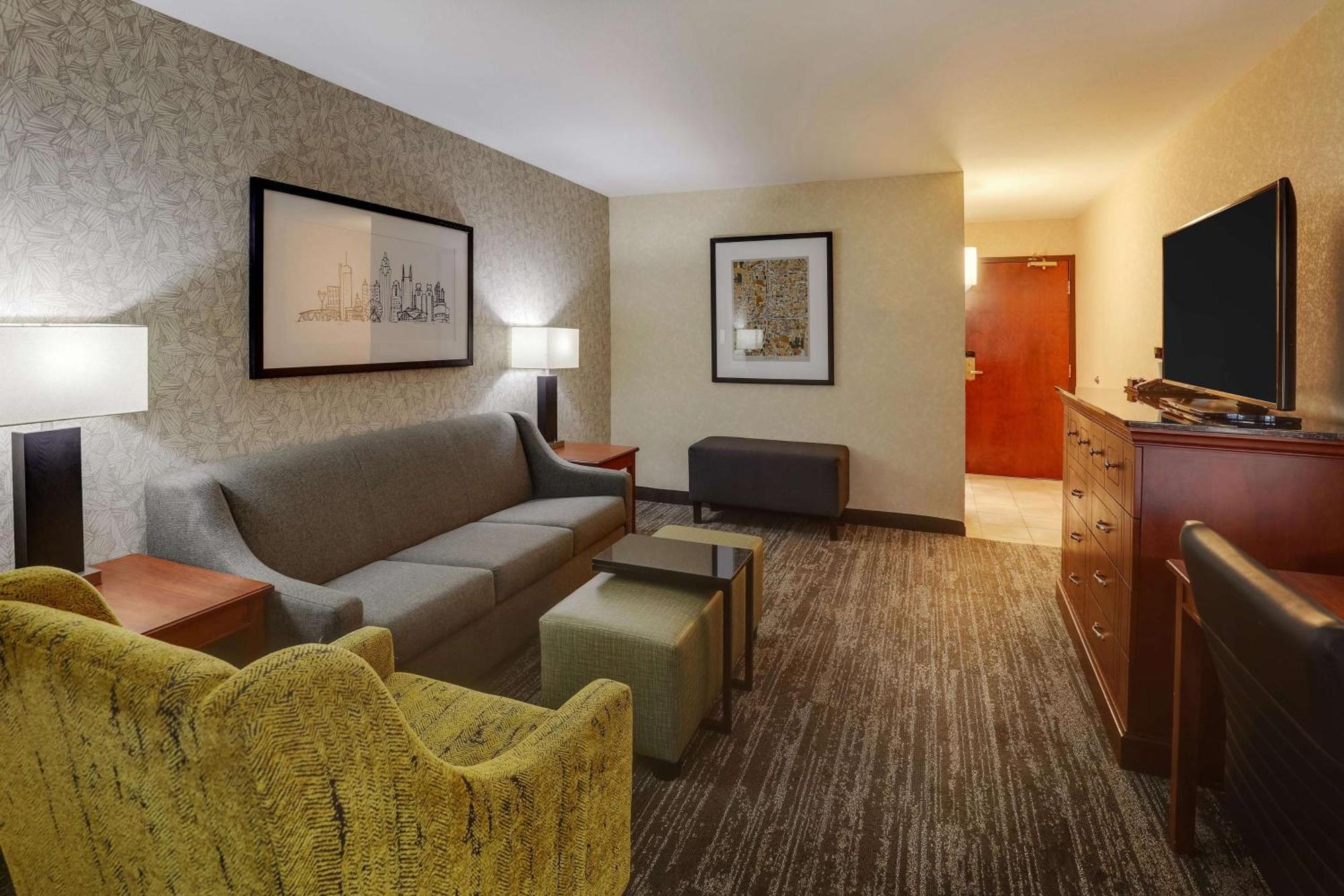 Drury & Atlanta Hotel Marietta