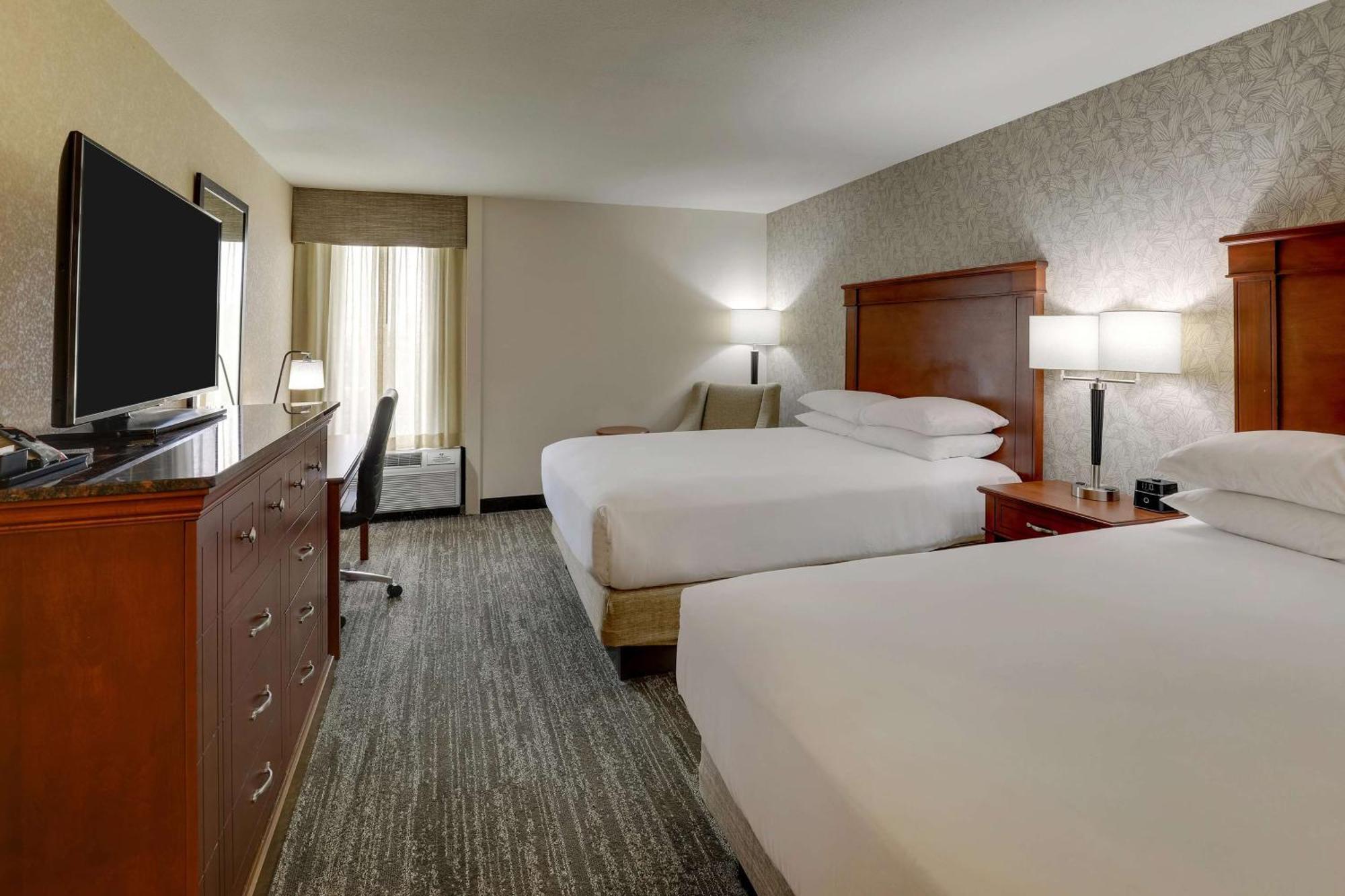 Drury & Atlanta Hotel